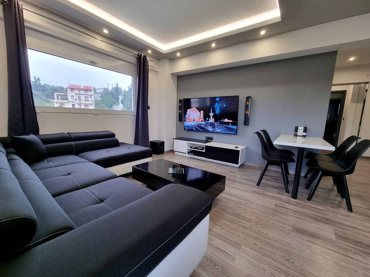 Ikaros Luxury Apartment