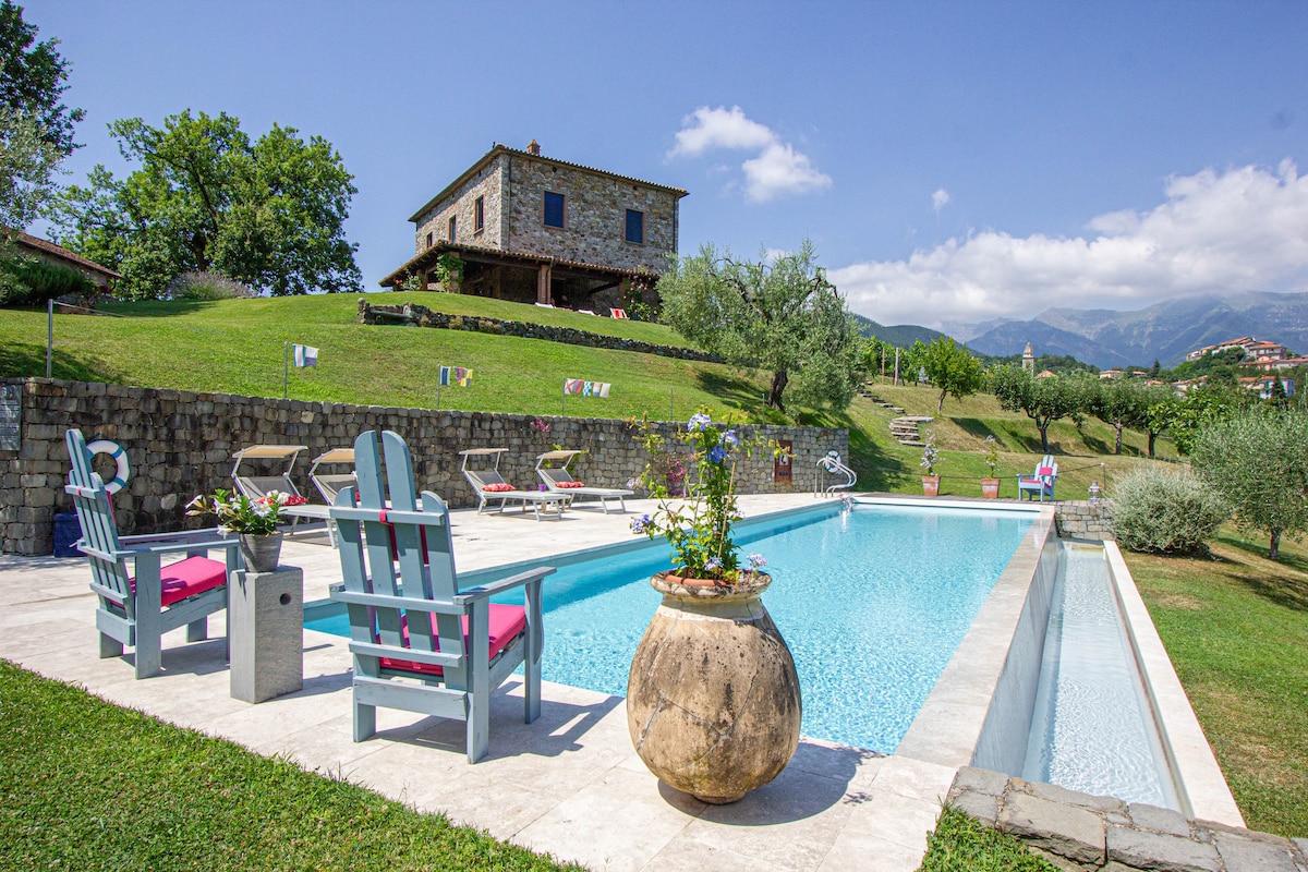 Cà del Vento ，令人惊叹的别墅，可入住10人，带无边际泳池