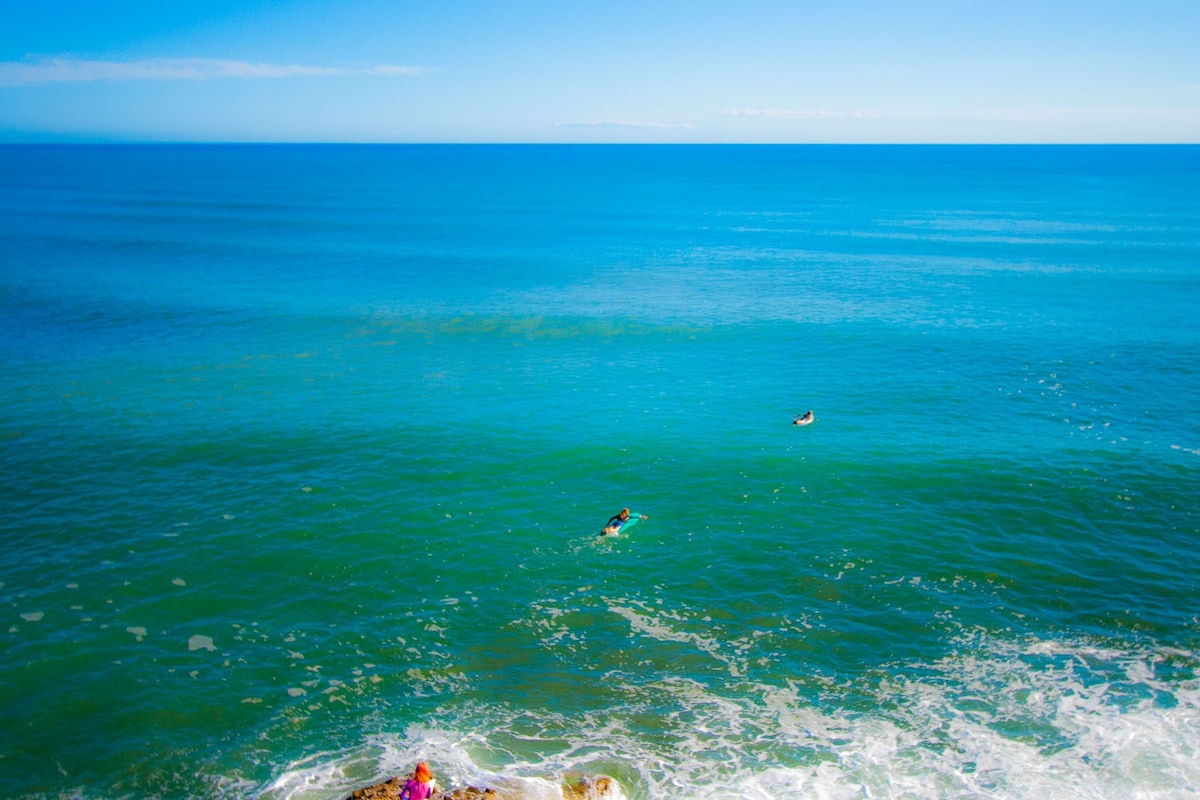 "A Spirit of the Waves" private pool, free beach