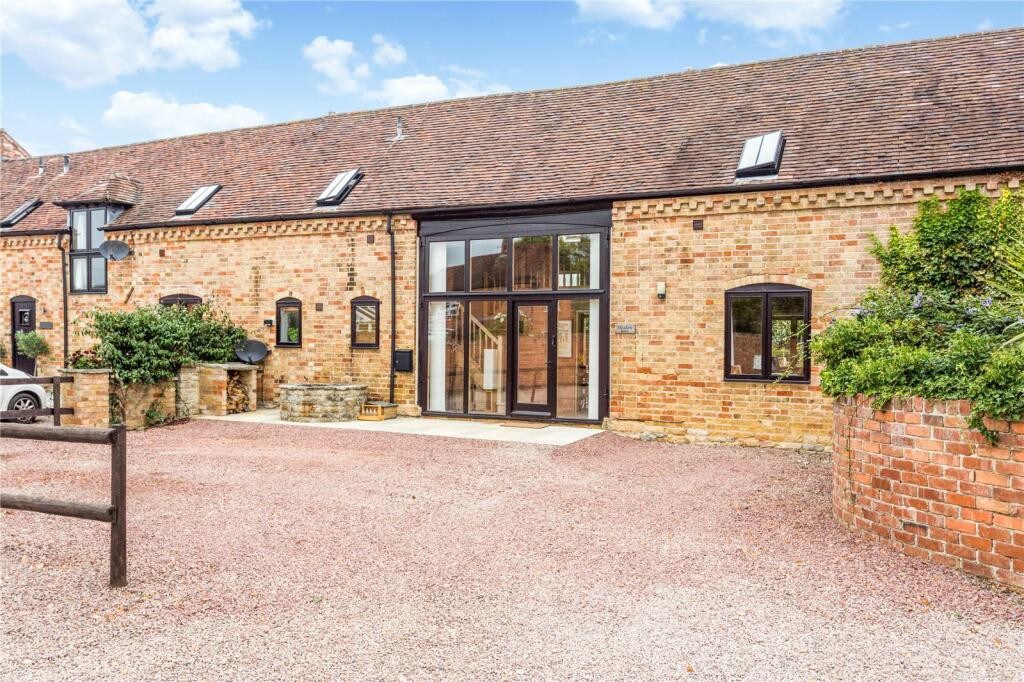 Beautiful converted Barn House