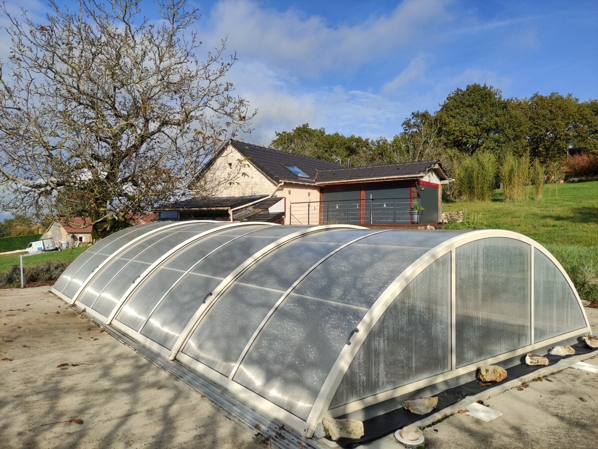 Grange avec piscine, un havre de paix