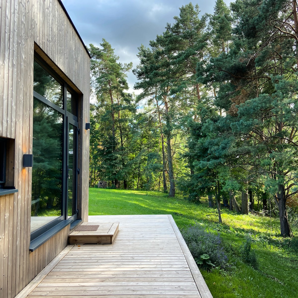 Bištonas Tiny Hemp House