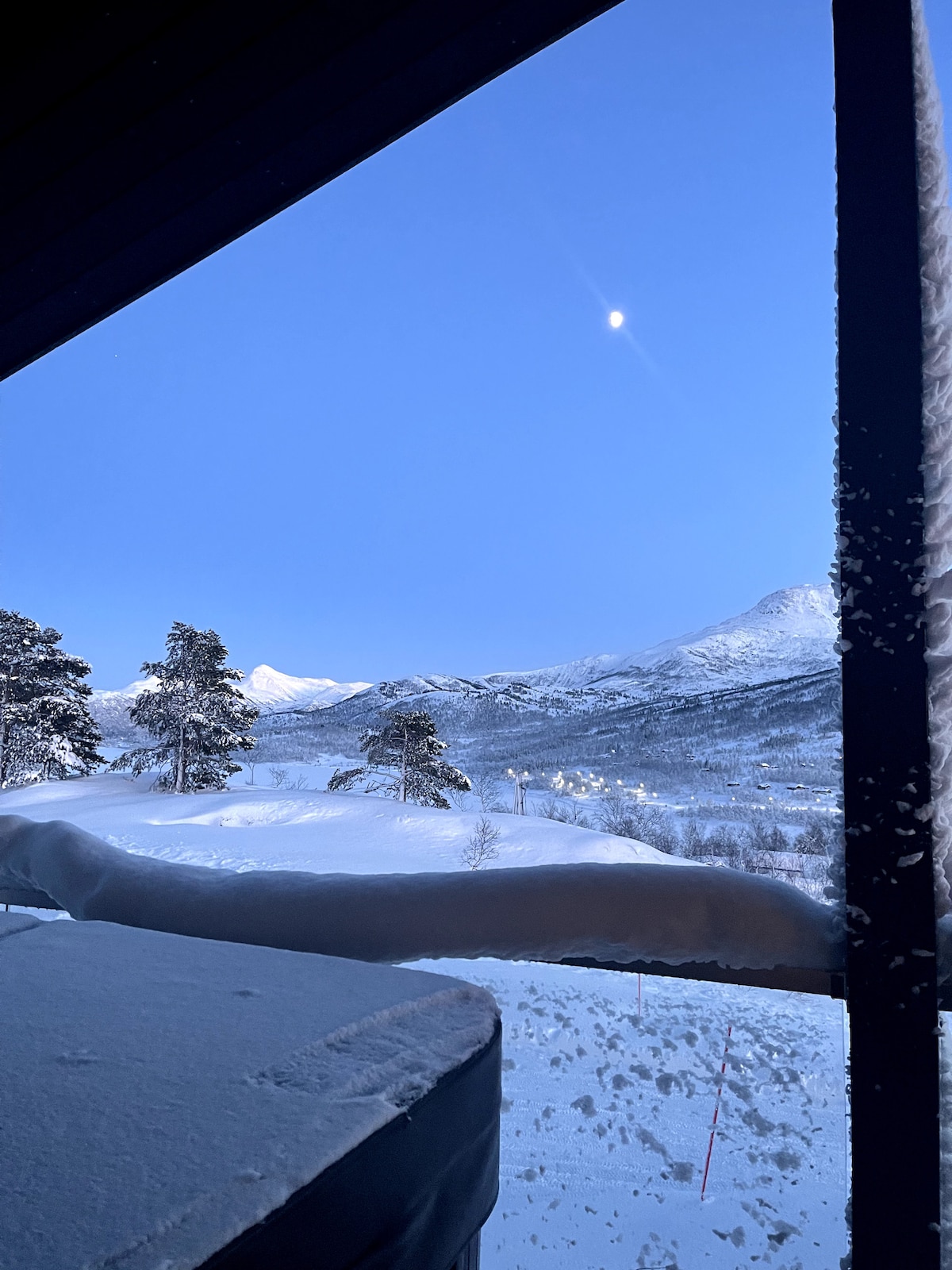 Nymoderne fjell leilighet!