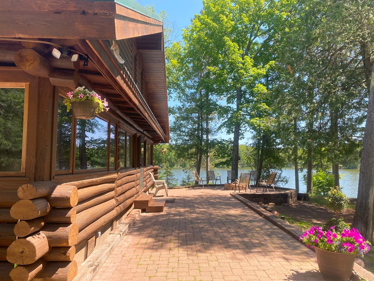 Briar Lake Lodge - Duluth, MN