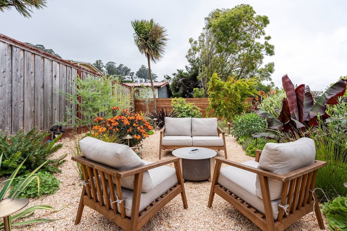 Jacuzzi Tub and Private Garden. Minutes from SF!