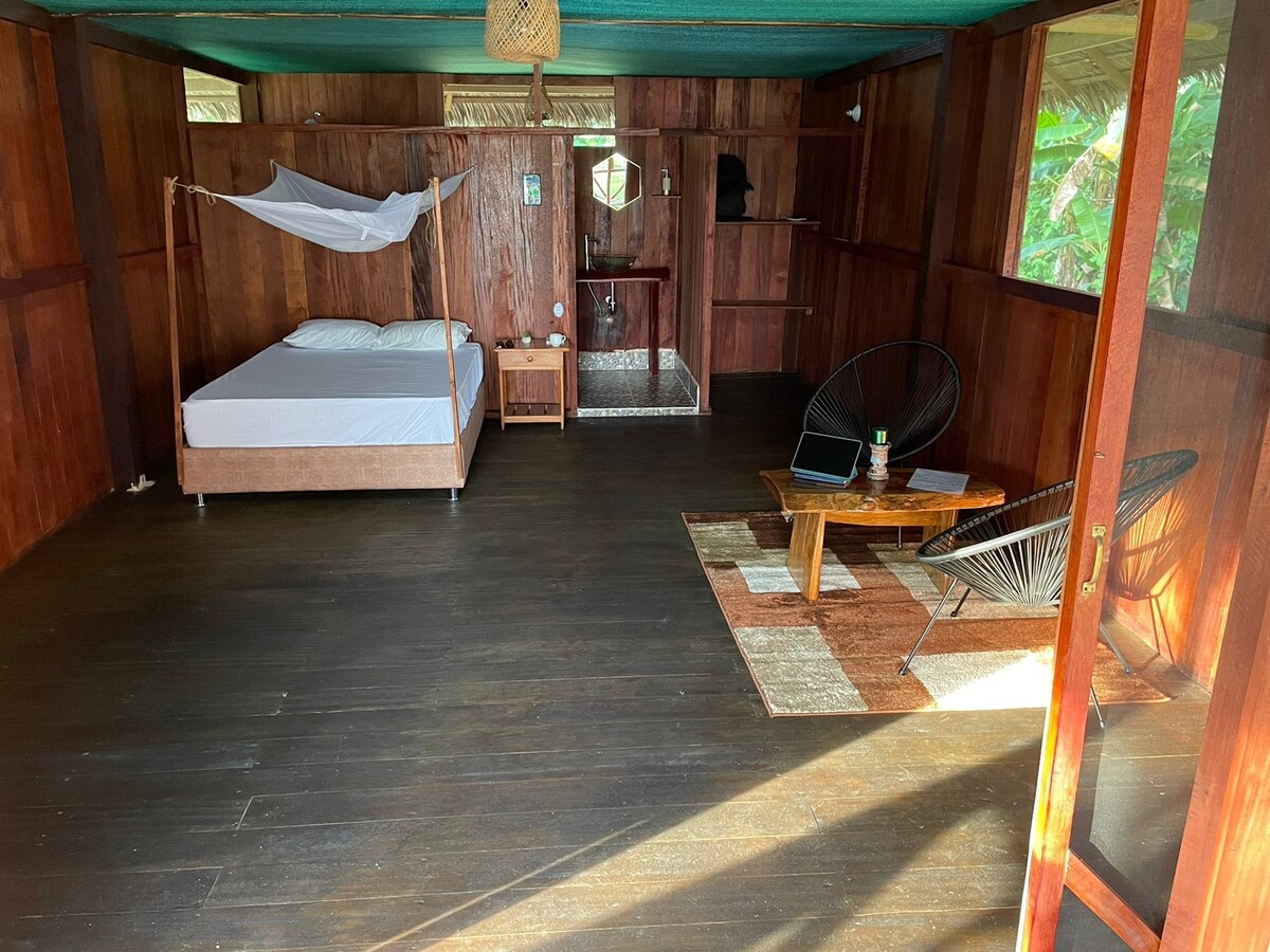 Green Diamond Amazon Lodge