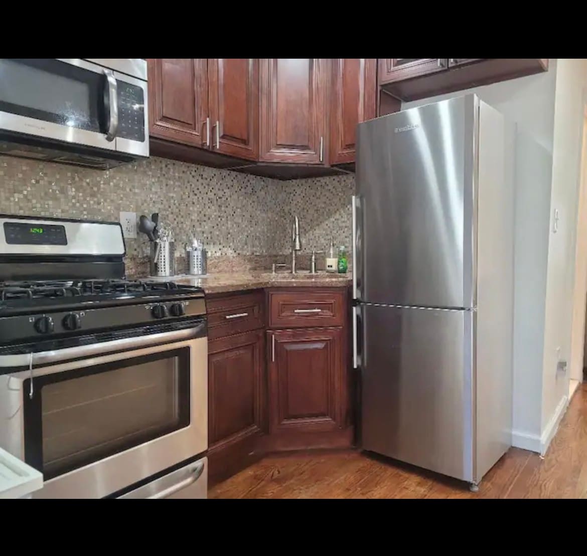 Extended Stay - Bright & Lively 2BR APT