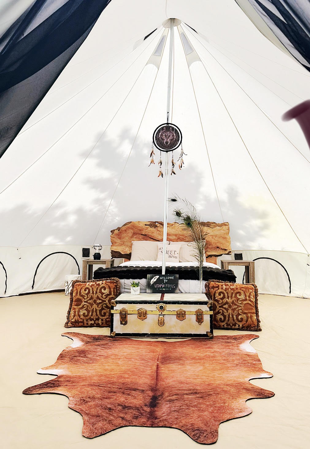 Utopia Feels - 3张标准双人床豪华露营帐篷