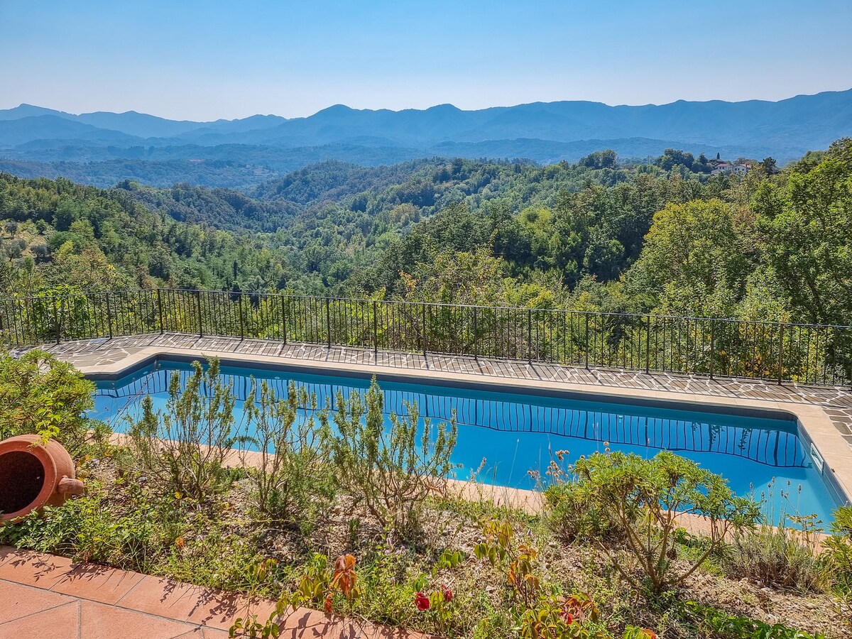 La Luna Nuova, villa for 12 pax and panoramic pool