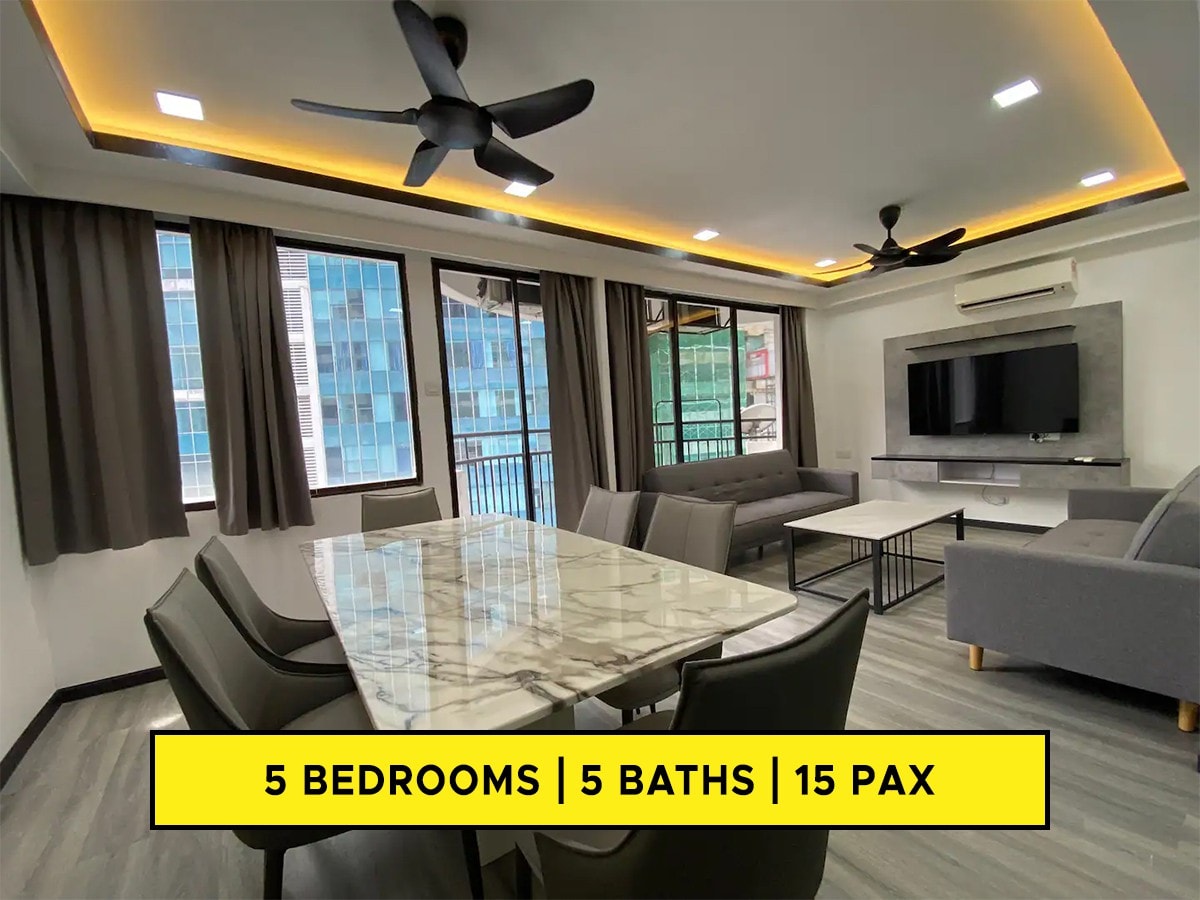 5 BedRooms @ Downtown Condo (UP to 15pax)