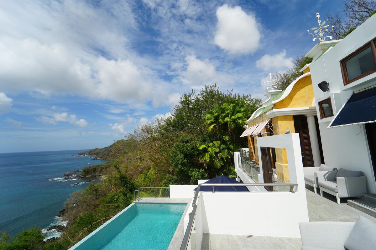 Premium Ocean View Suite at Villa Being