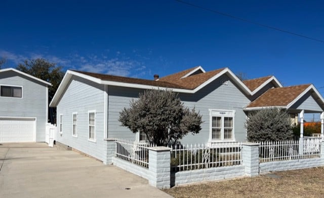 Tombstone Country Cottage