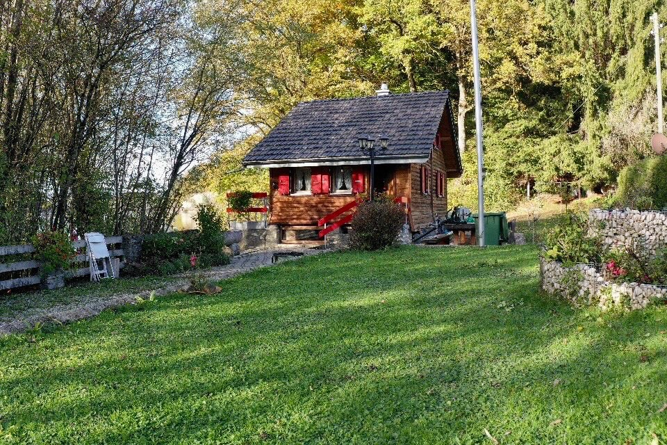 Chalet pieds dans l’eau