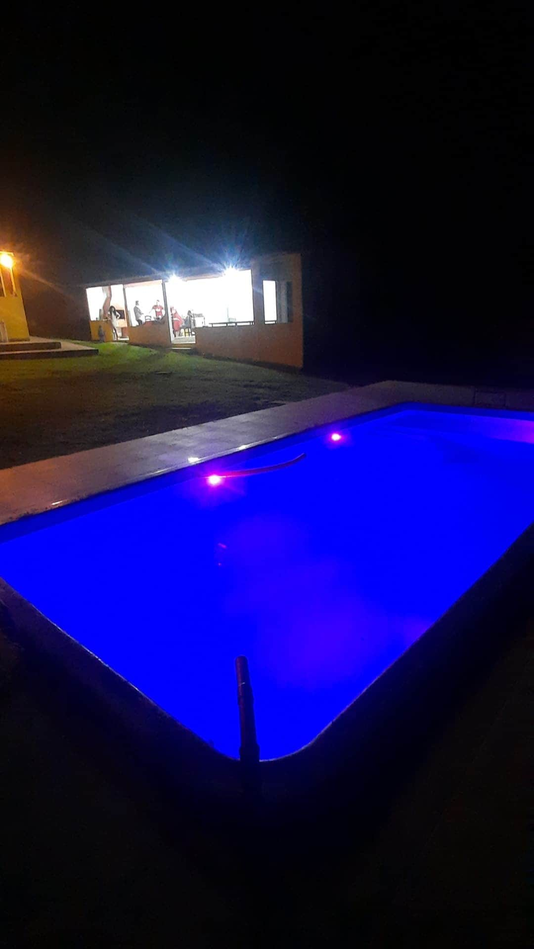 Chácara com Piscina em Salto.