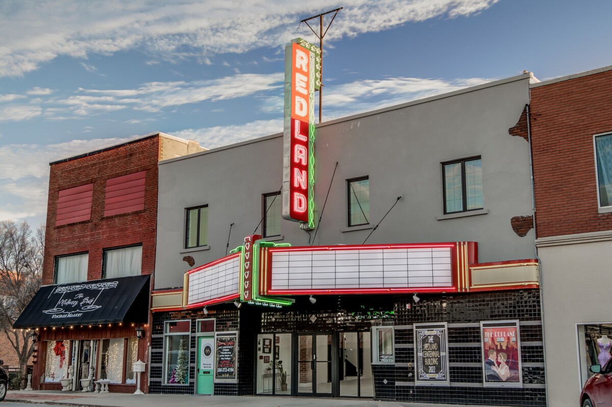 The Historical Redland Theater