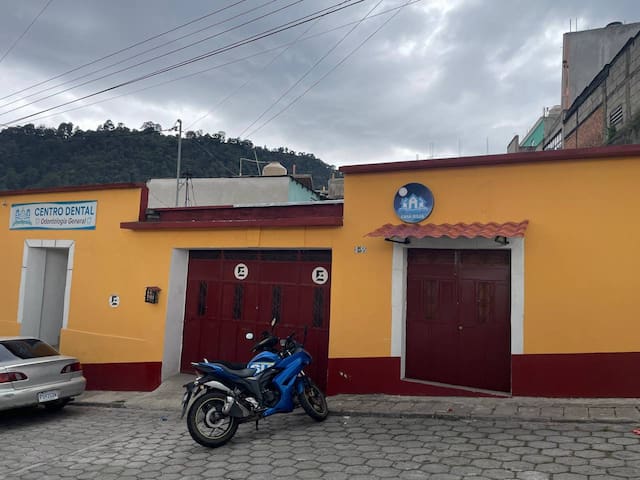 Quezaltenango的民宿