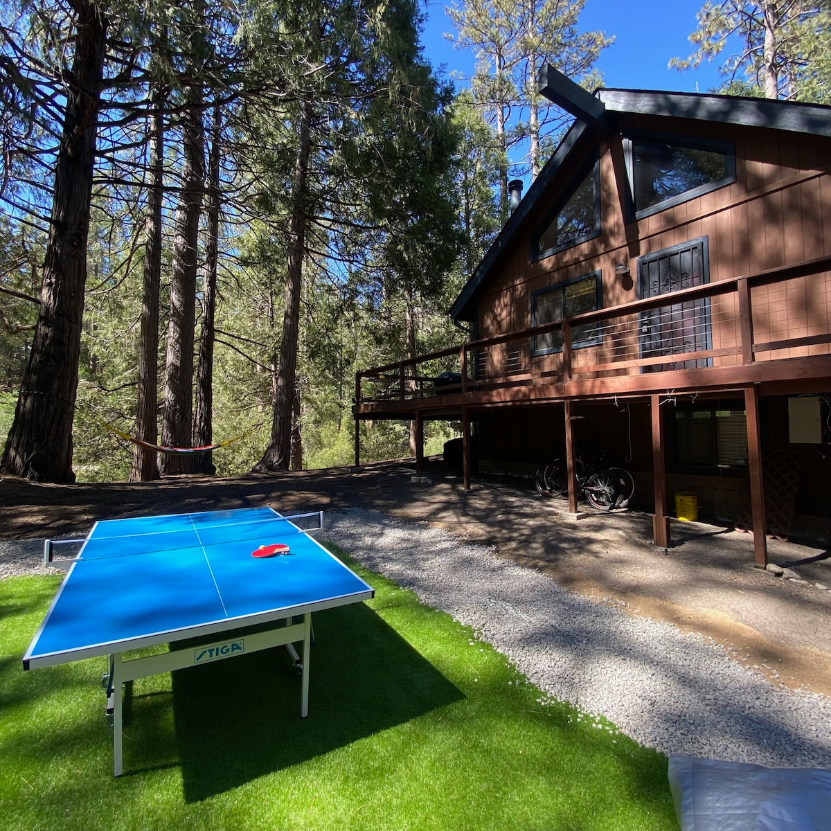DTWild House A-frame vibes/hot tub/ping pong/creek