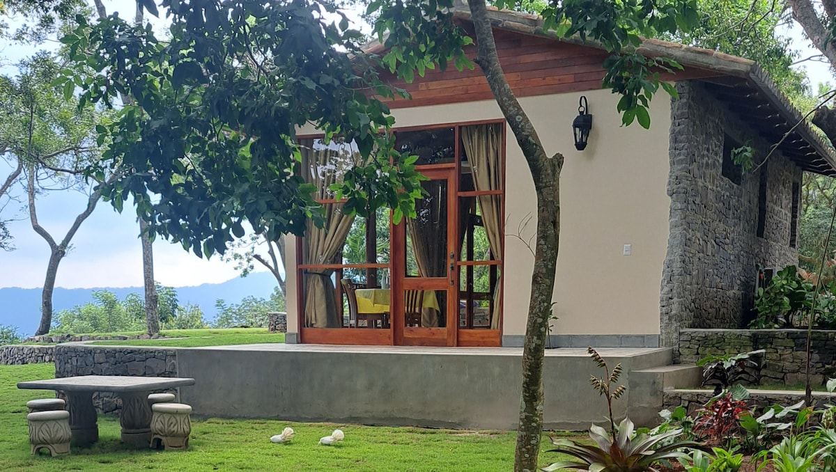 The Cabin, El Guayacán Retreat