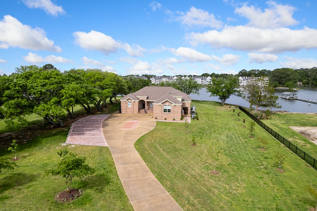 River Retreat at Stonehurst