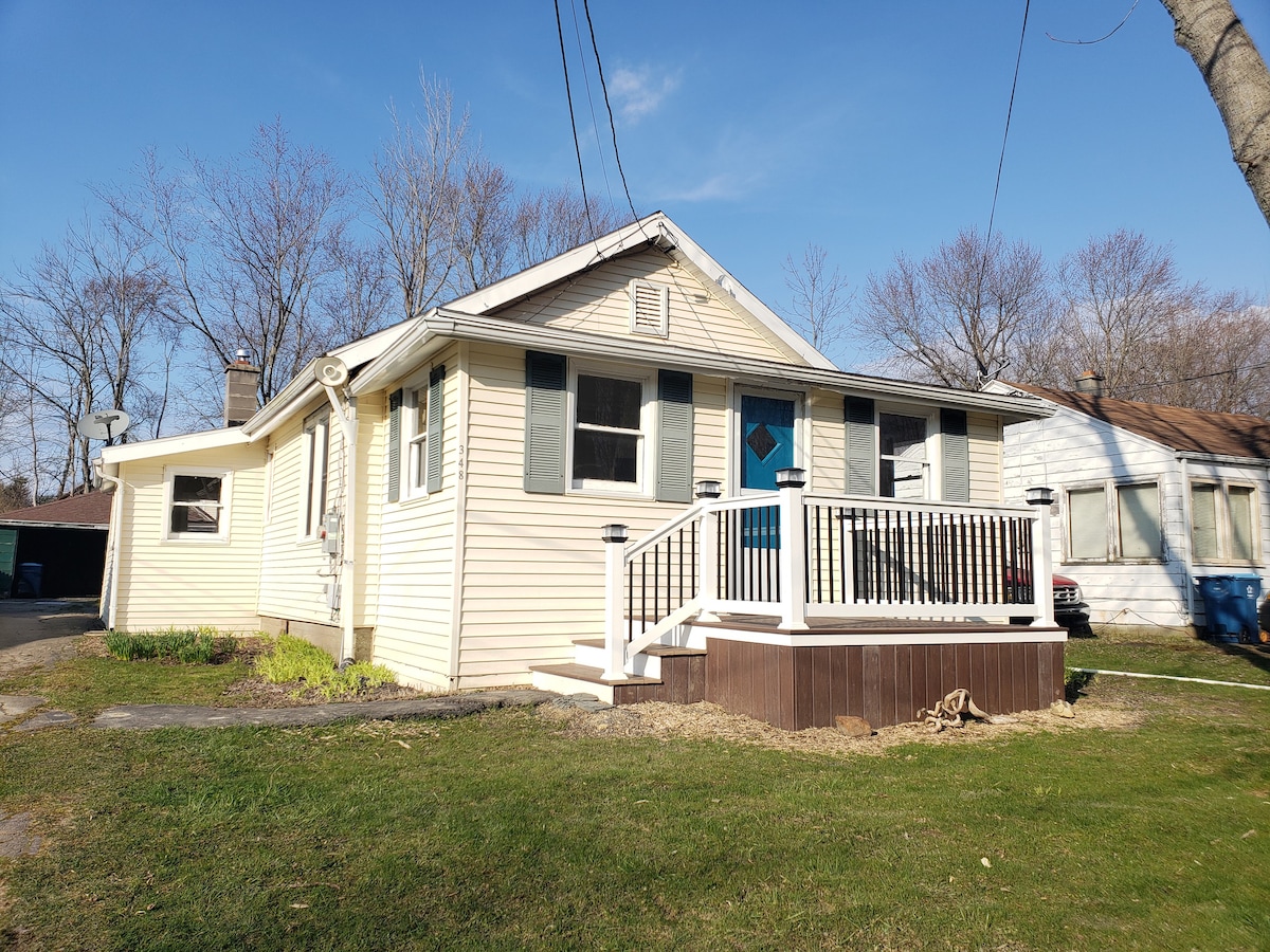 Angola Cottage with Private Beach Access!