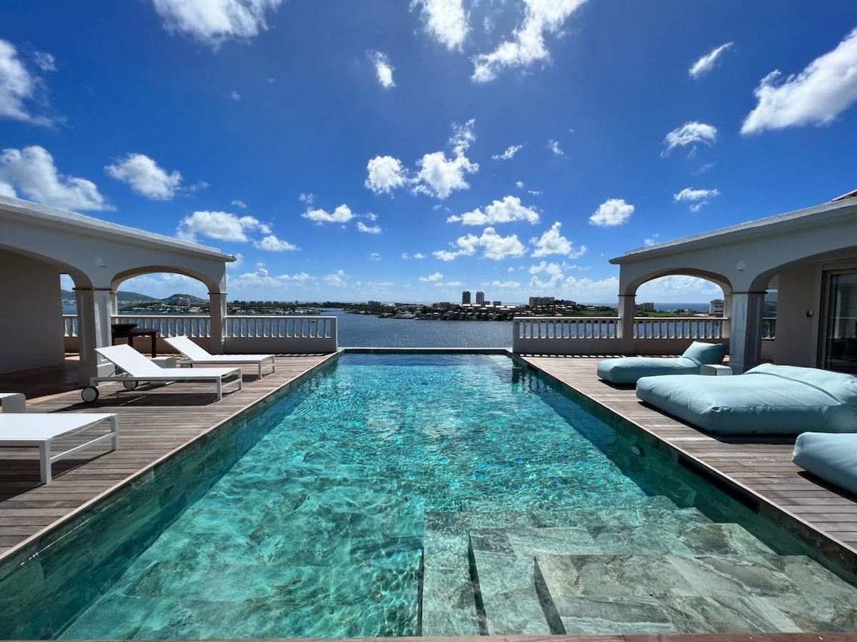 CoCo Signature Villa  breathtaking view