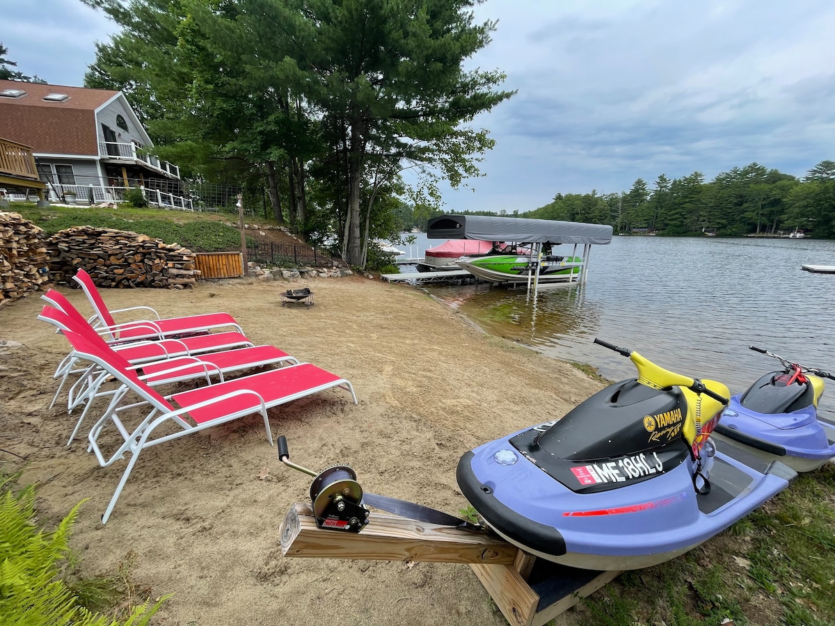 Lakefront Private Beach Getaway