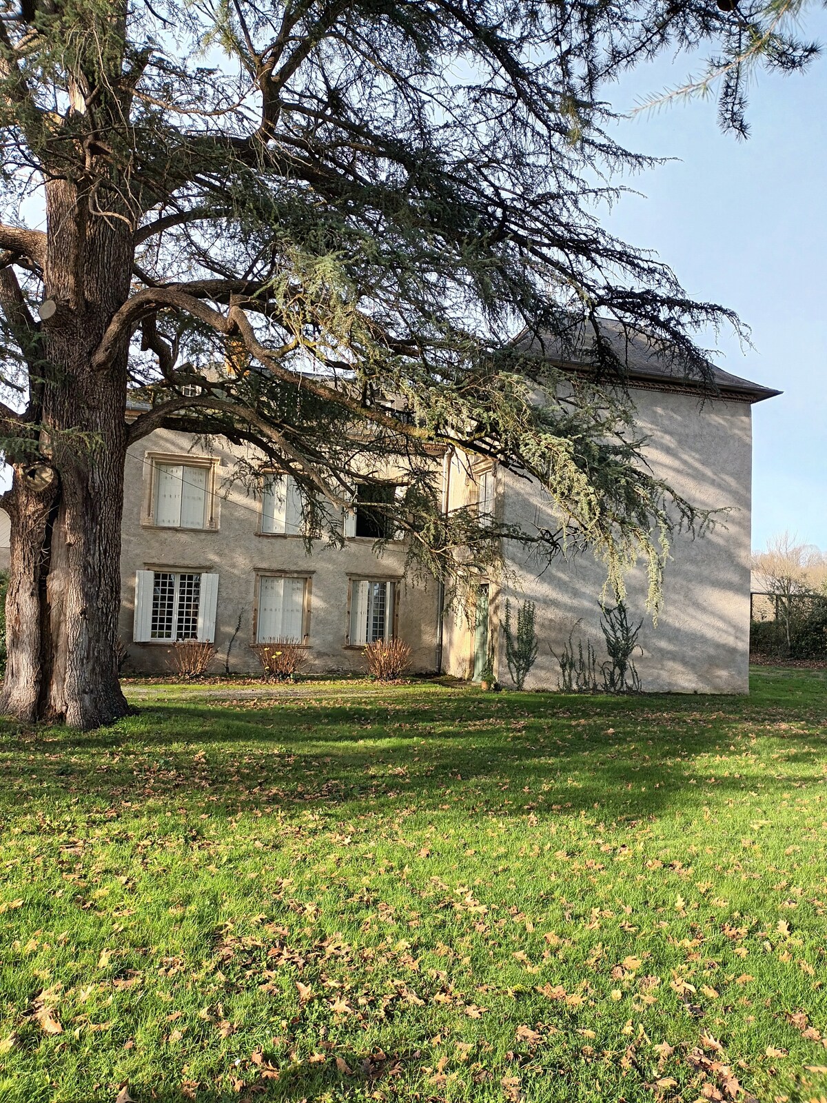 Maison, Parc Arboré, Piscine, Région Touristique