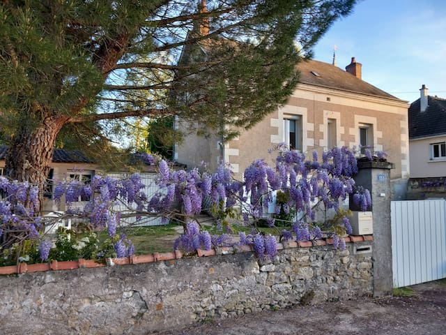 Saint-Georges-sur-Cher的民宿