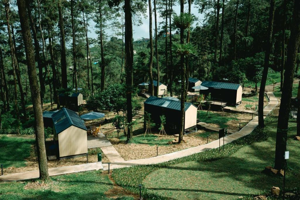 Cozy Deluxe Cabin with Peaceful Vibes in Mojokerto