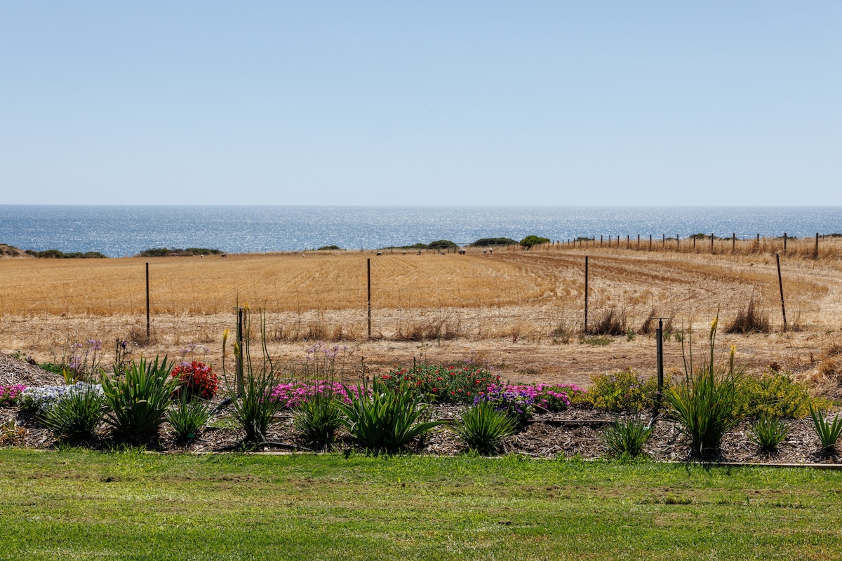 The Port Willunga Seaside Getaway