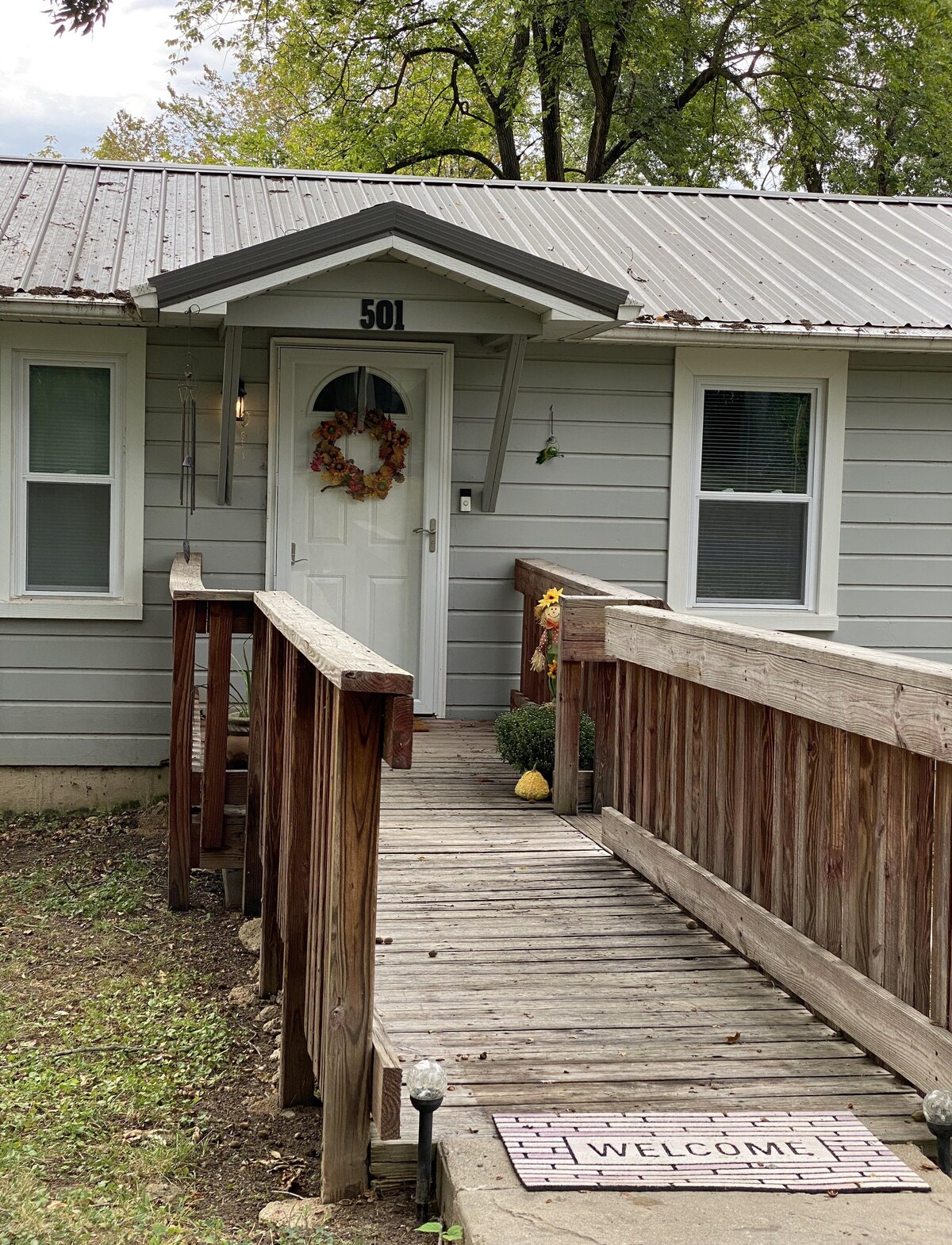 Family friendly home near trail in Rocheport, MO