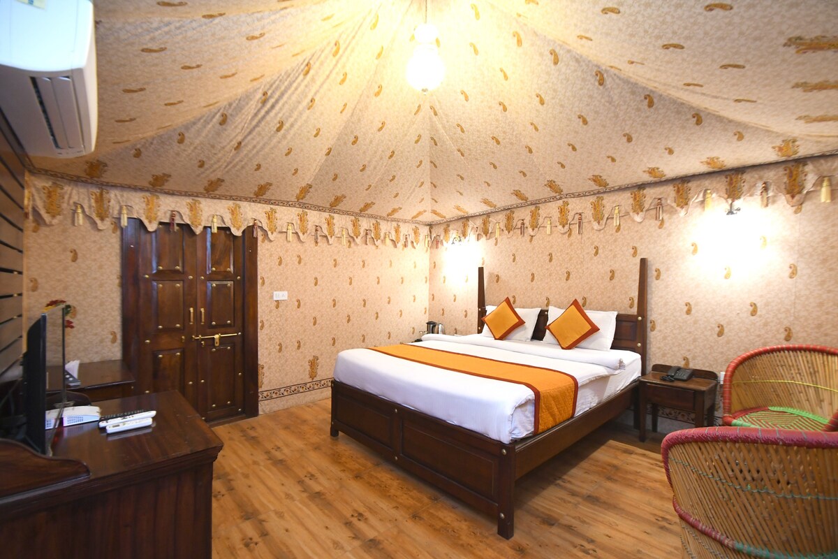 Beautiful Camp stay in Jaipur