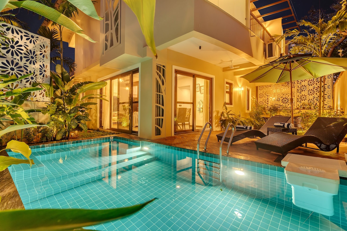 3BR Luxury Villa | Pvt Pool With Jacuzzi | Assagao