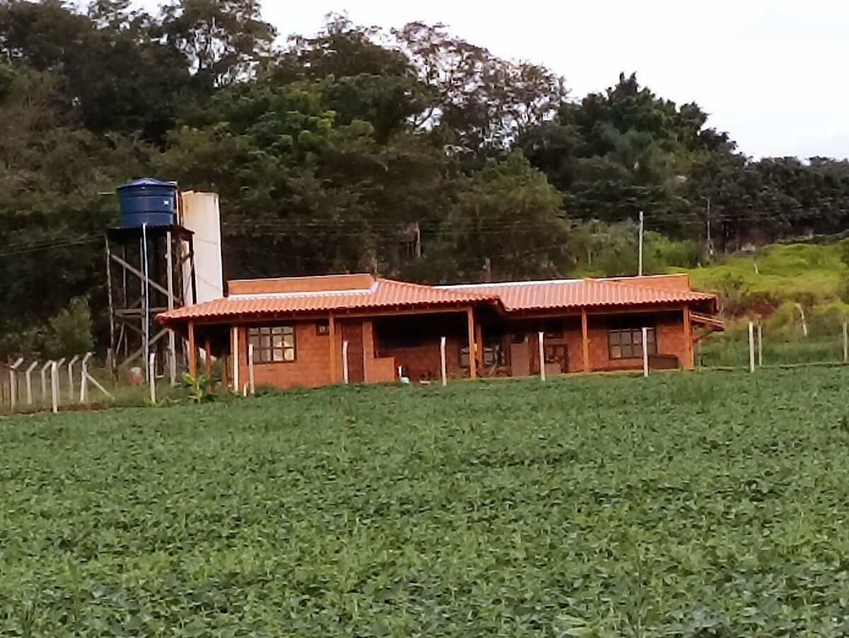 Chácara Serra do Periquito