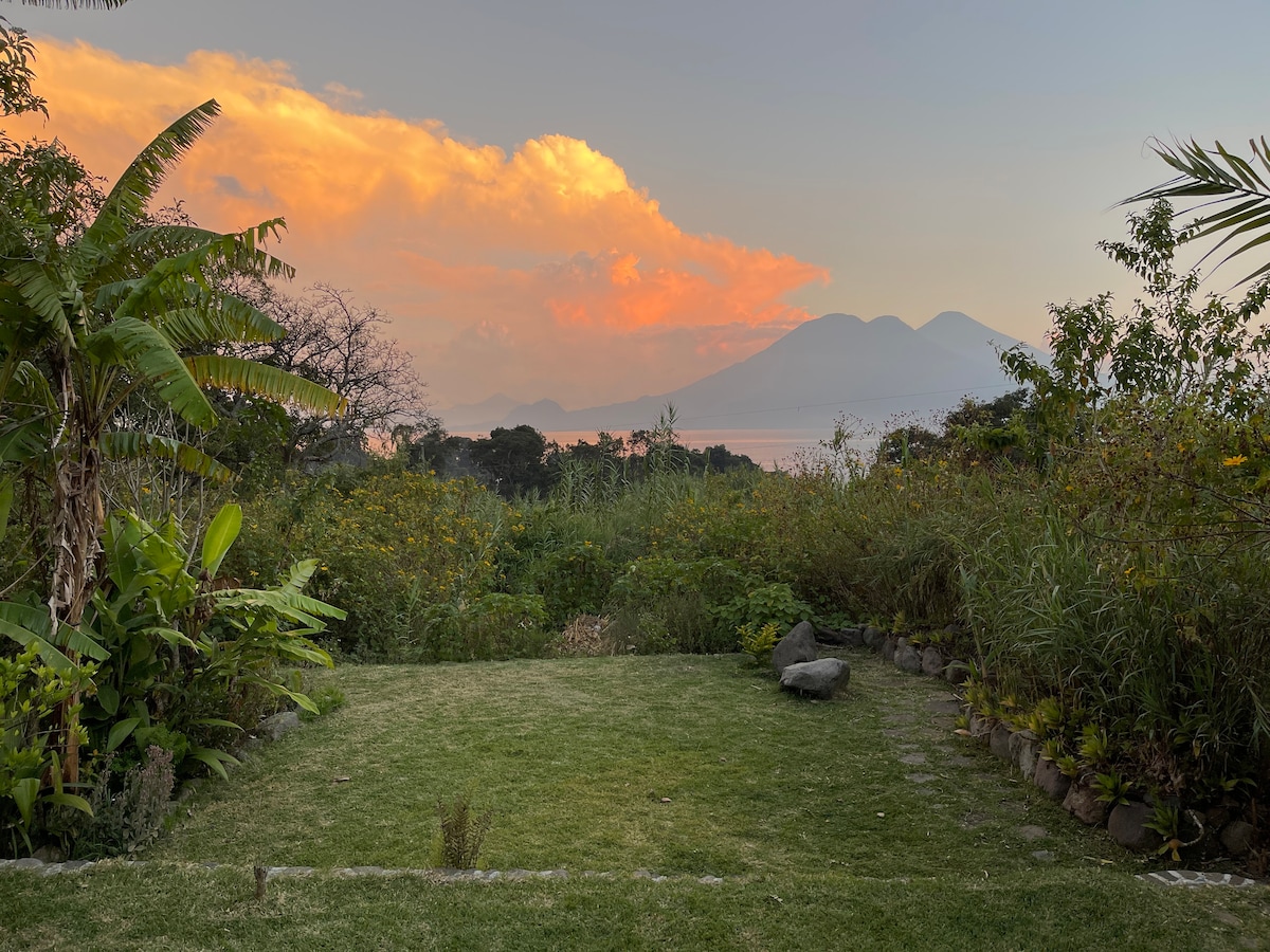 Casa Colibrí - Entire Home in Tzununá