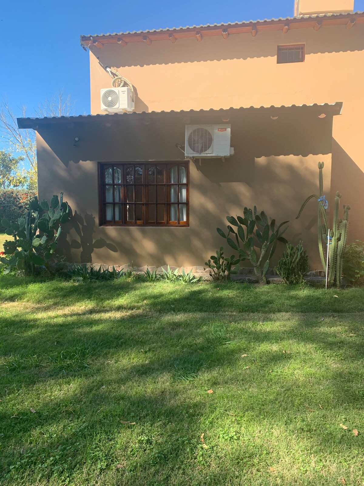 Hermosa casa quinta. Tranquilidad en plena ciudad.