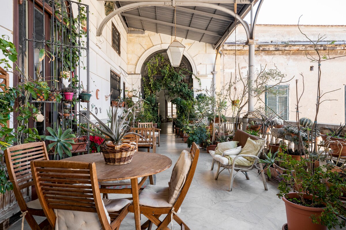 Terrace in the heart of Palermo
