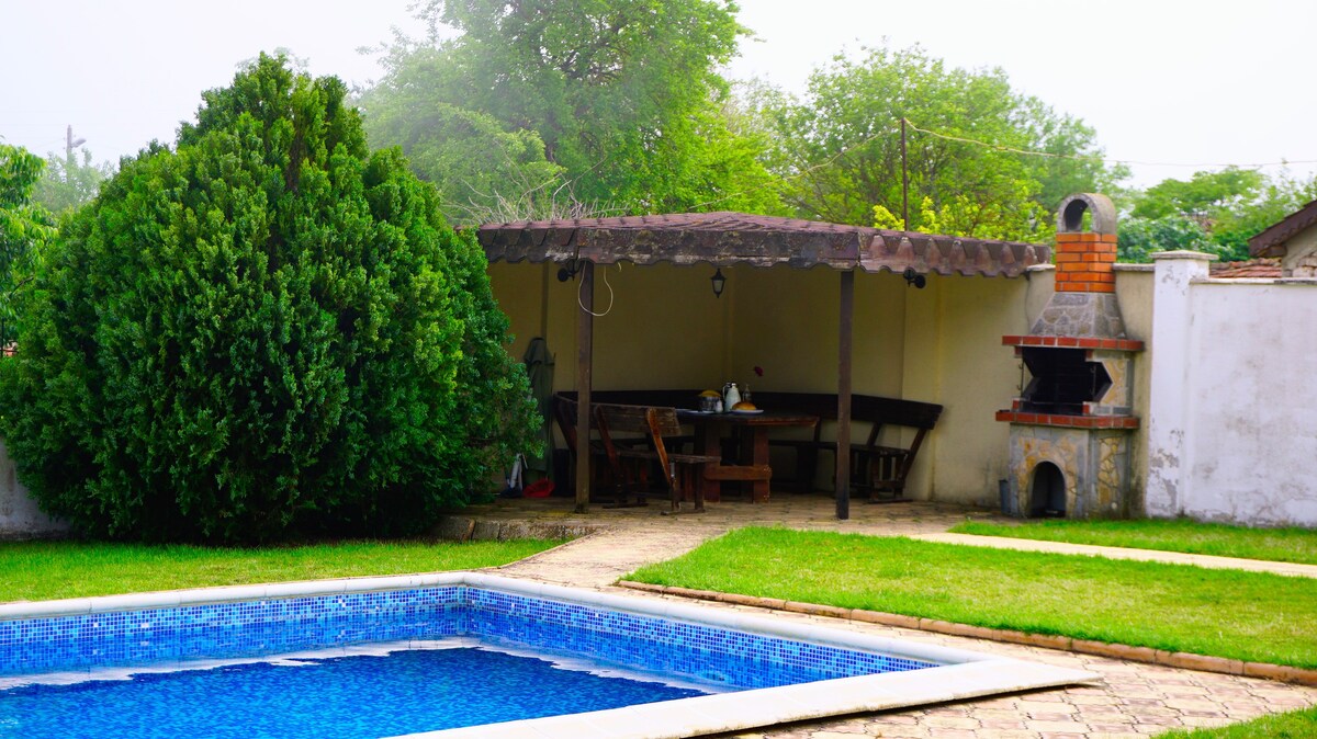 Holiday villa Rosa - with private pool