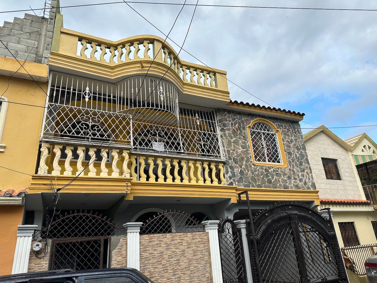 azua Juan Pablo Duarte的房子