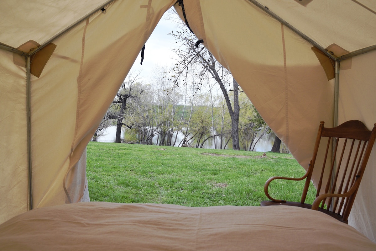 Homestead Glamping Tent with Pond Views