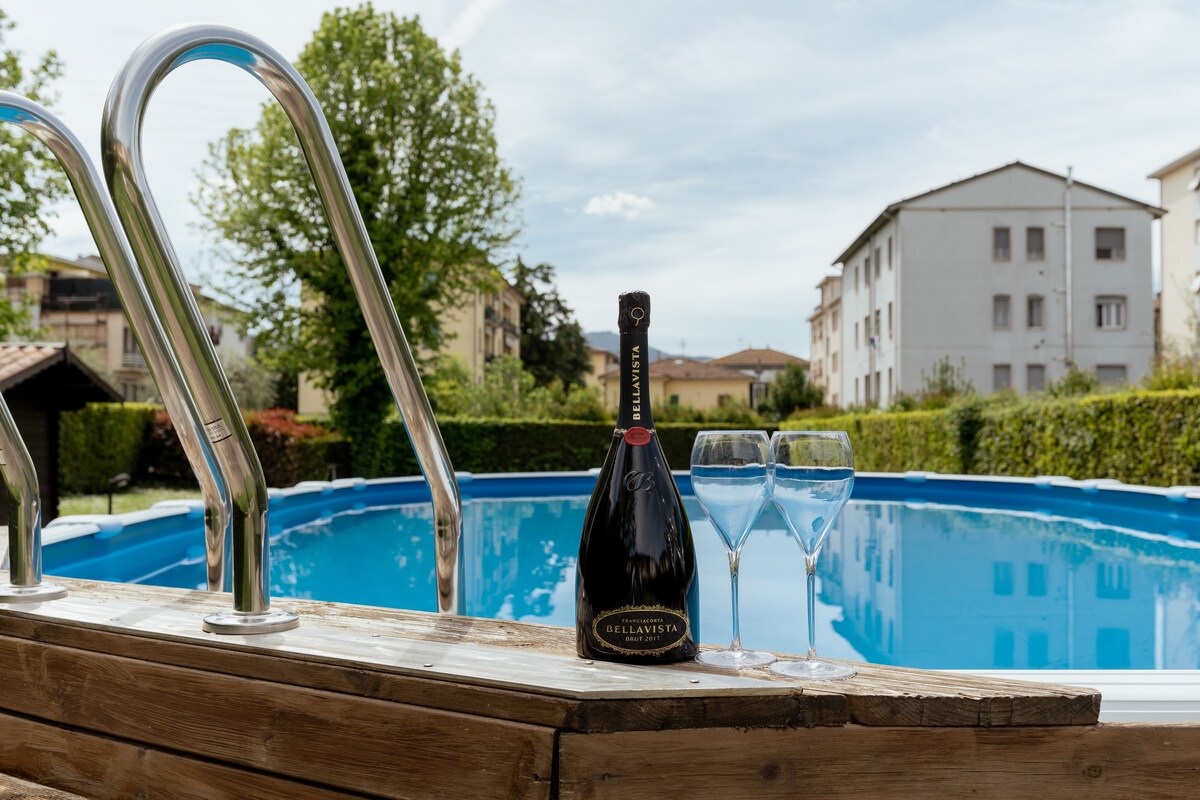 Antico Borgo Lucca, Jacuzzi e Piscina Privata