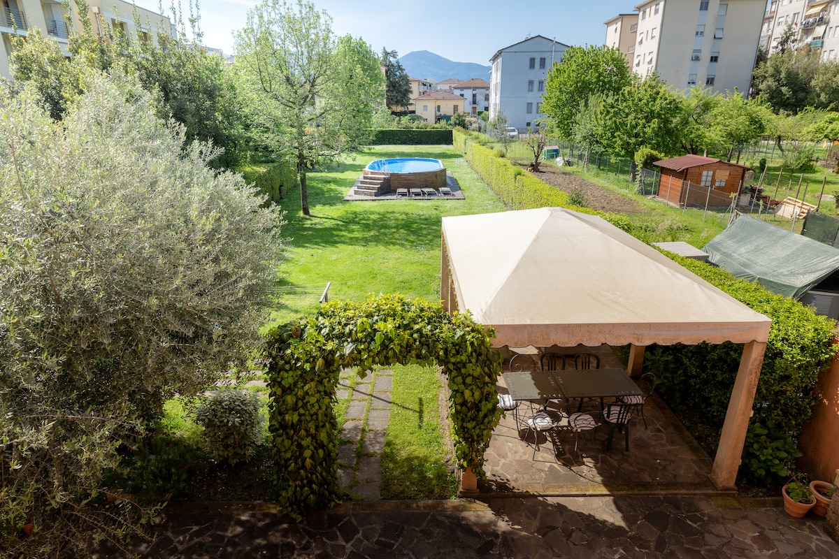 Antico Borgo Lucca, Jacuzzi e Piscina Privata