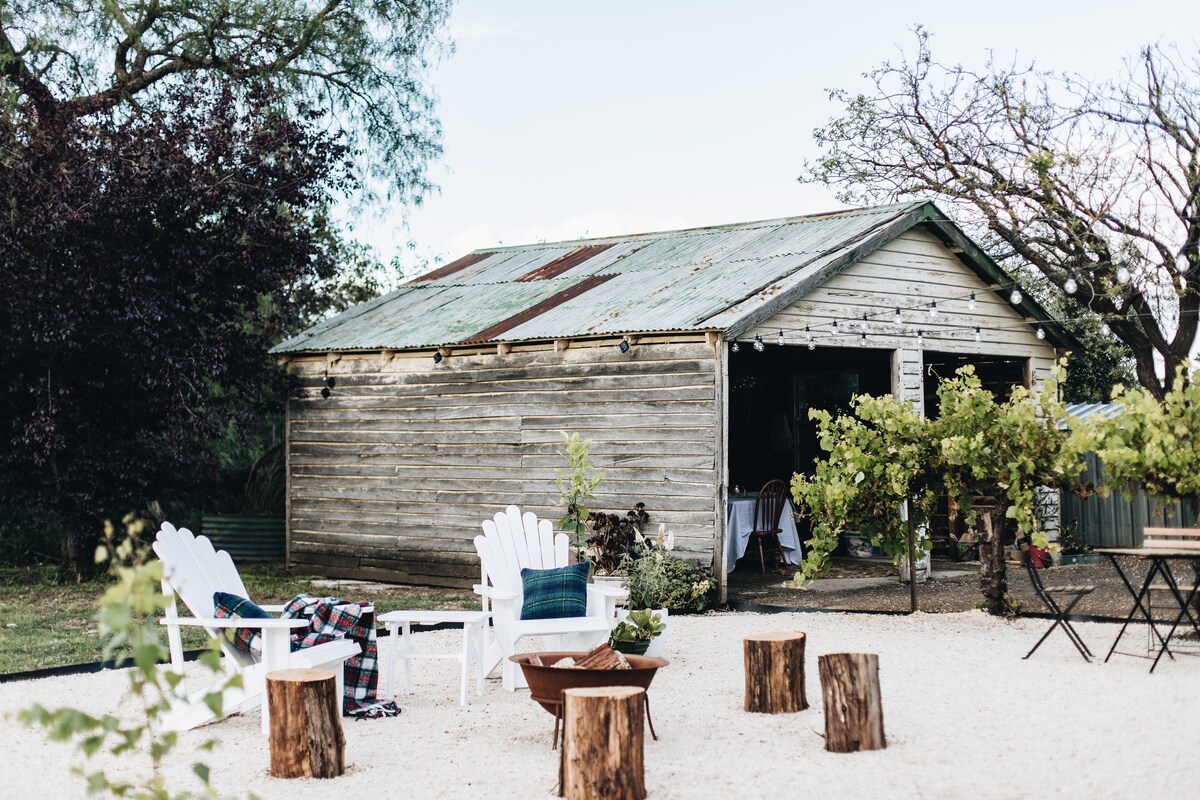 Country Style featured luxury getaway - Rose+Vine