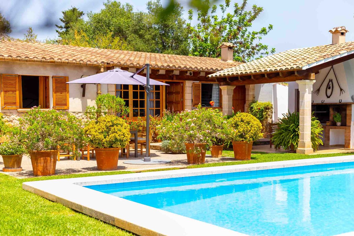 Beautiful finca with private pool in Pollensa