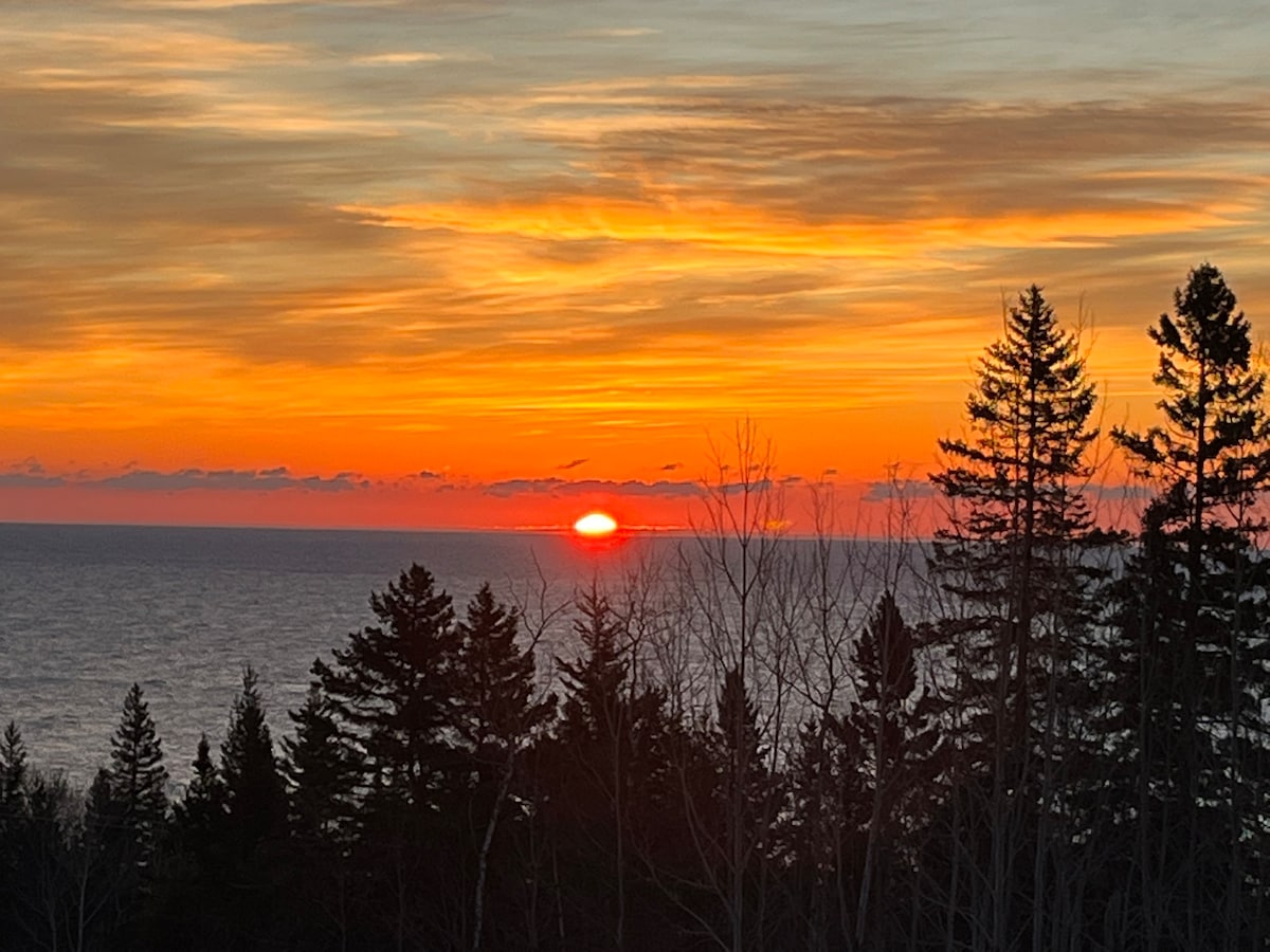 Forest bathing with Lake Superior views!