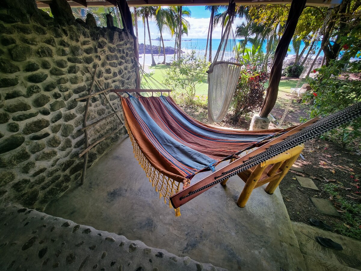 The Jaguars Jungle-Meals included ocean view cabin