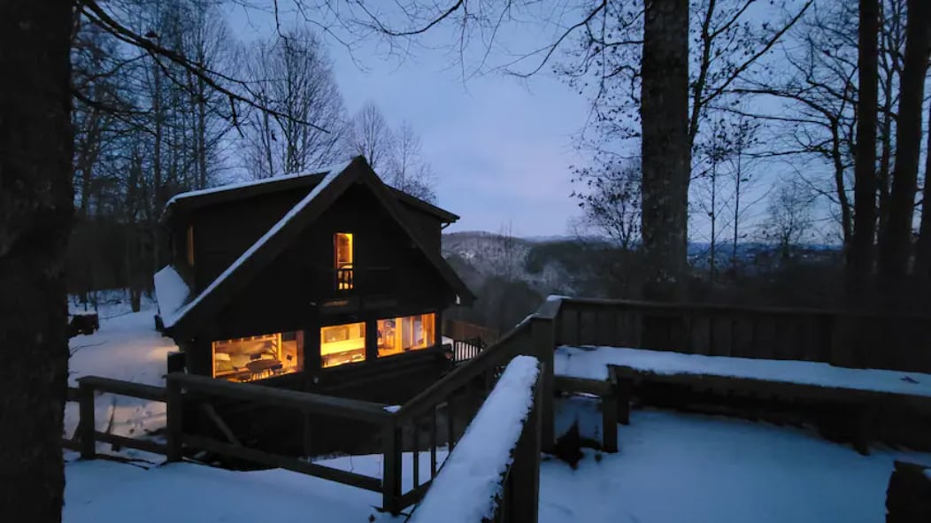 Fontana View Combo:Smoky Mountain Views Sleeps 28!