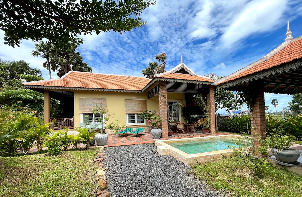 Villa, un havre de paix avec piscine à Kampot