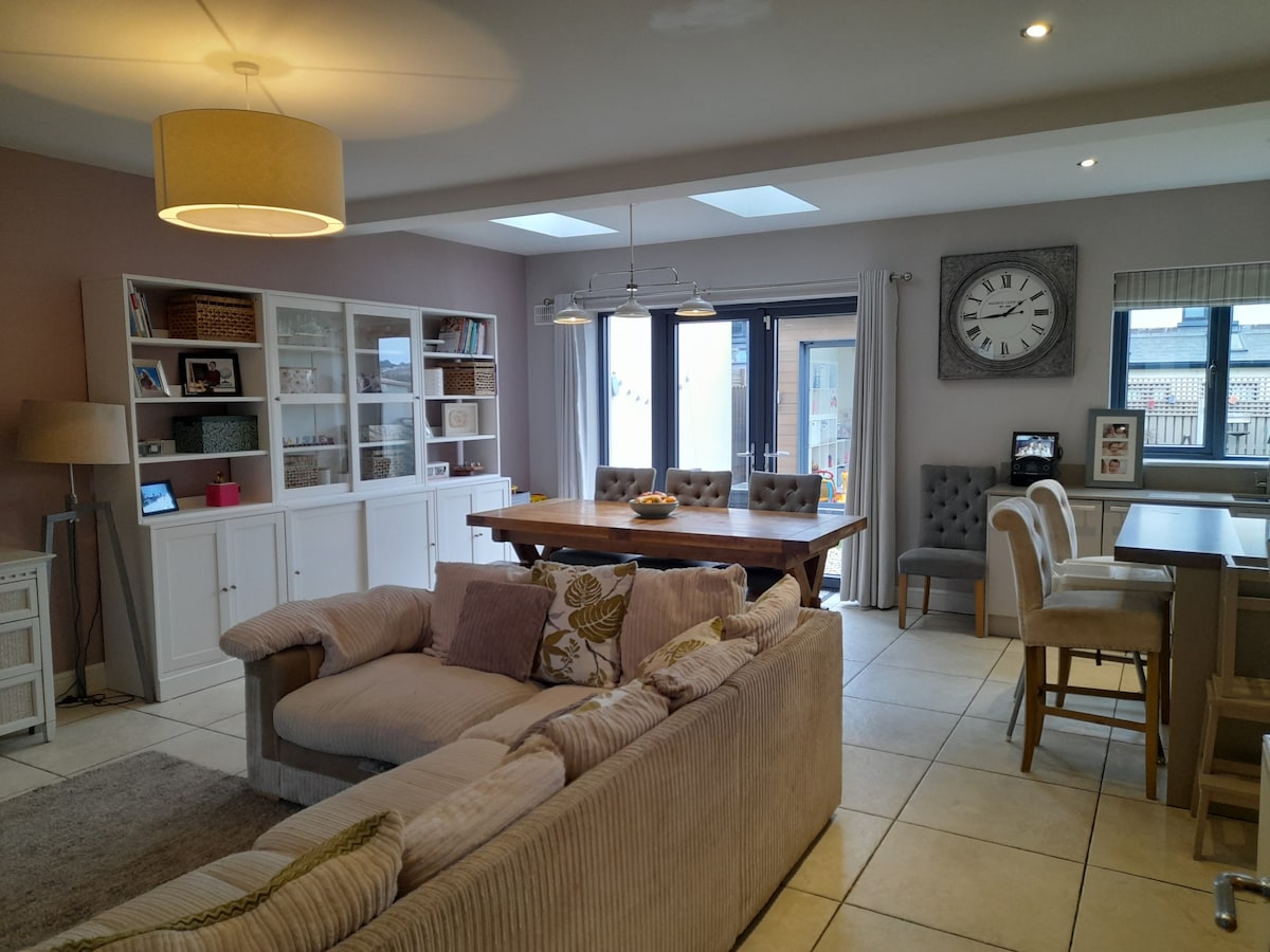 宽敞的Malahide家庭住宅County Dublin民宿