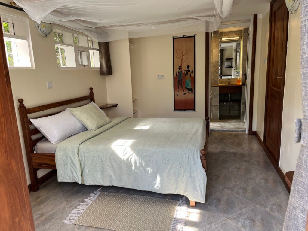 Guestroom with garden view at amazing VillaBugonga